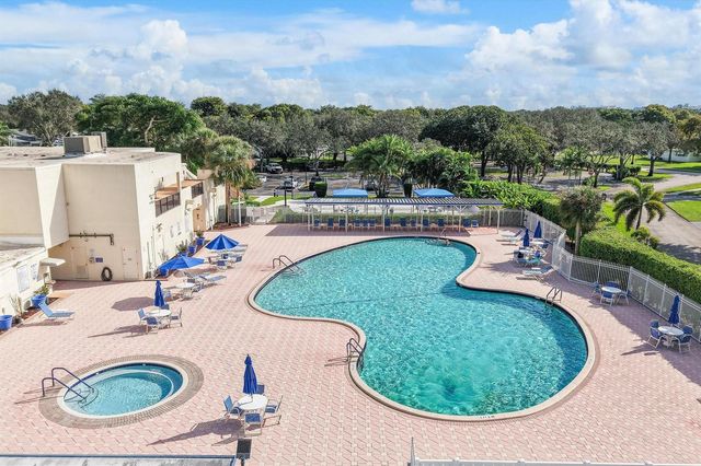 1540 NW 85th Avenue, Plantation, FL 33322