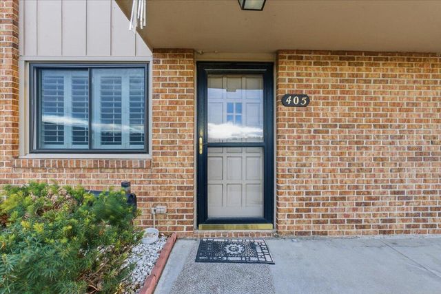 405 E PIERCE Street, Council Bluffs, IA 51503