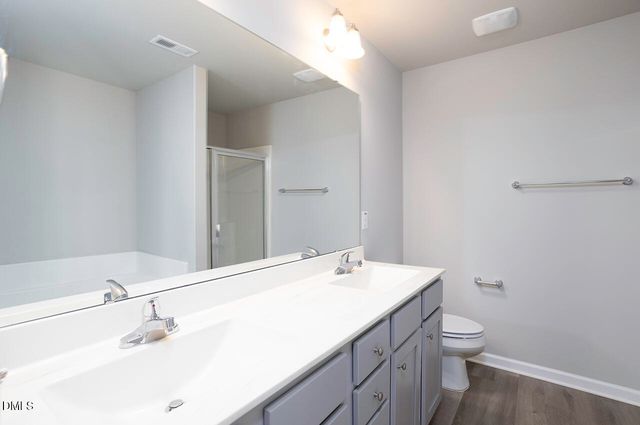 62 Flip Flop Circle, Four Oaks, NC 27524