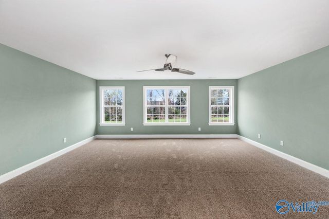 205 Lyndon Cove Road, Huntsville, AL 35811