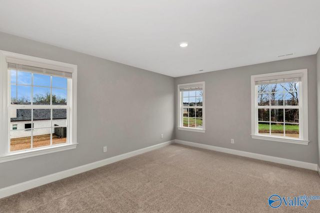 205 Lyndon Cove Road, Huntsville, AL 35811