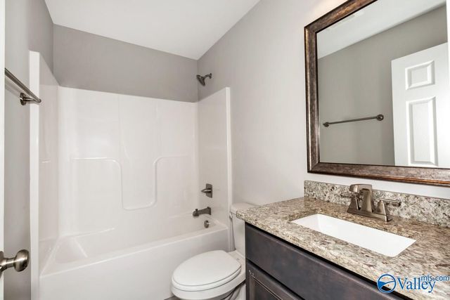 205 Lyndon Cove Road, Huntsville, AL 35811