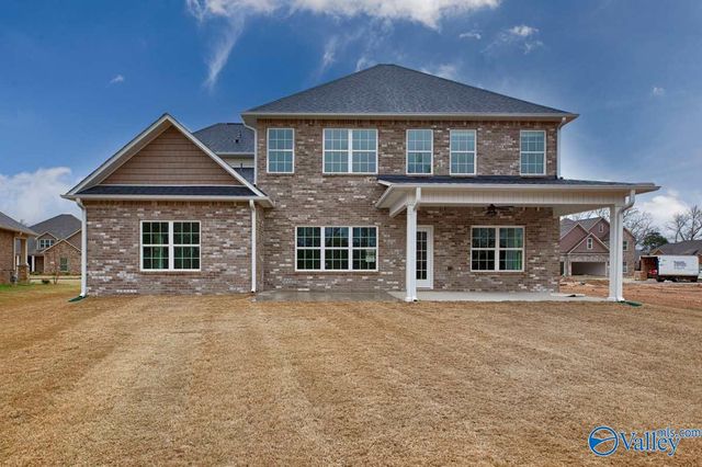 205 Lyndon Cove Road, Huntsville, AL 35811