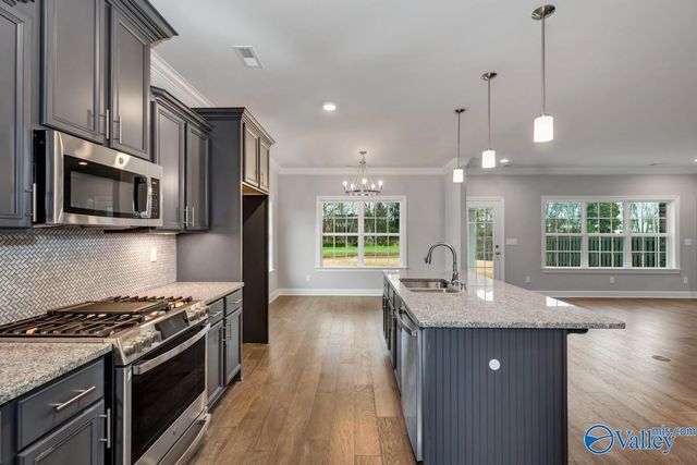 205 Lyndon Cove Road, Huntsville, AL 35811