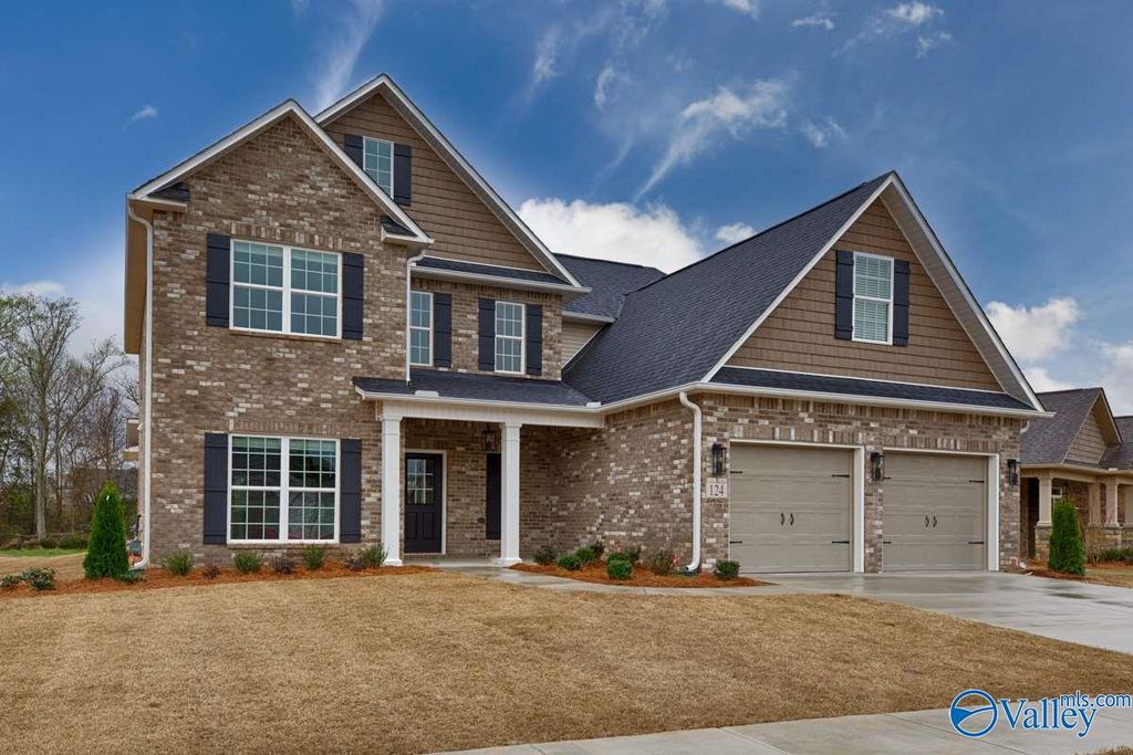 205 Lyndon Cove Road, Huntsville, AL 35811