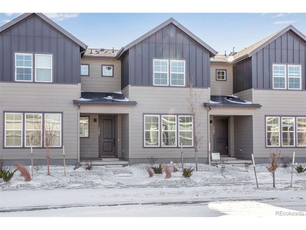 1761 Mount Meeker Ave, Berthoud, CO 80513