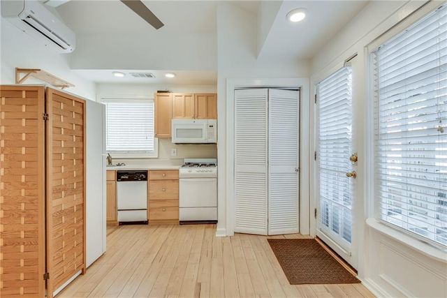 1143 Saint Charles NE Place, Atlanta, GA 30306