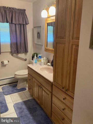 8 MANSURE RD, Barnesville, PA 18214