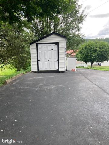 8 MANSURE RD, Barnesville, PA 18214