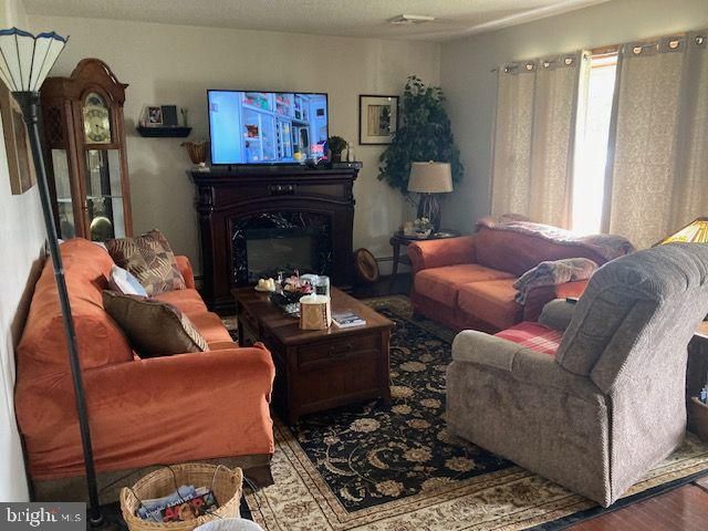 8 MANSURE RD, Barnesville, PA 18214