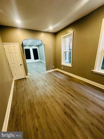 2240 N 18TH ST, Philadelphia, PA 19132