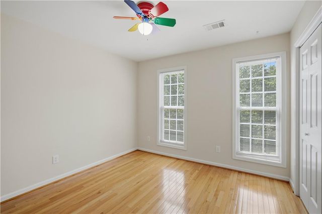 3990 F A A Road, Cumming, GA 30041