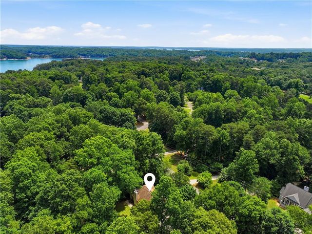 3990 F A A Road, Cumming, GA 30041