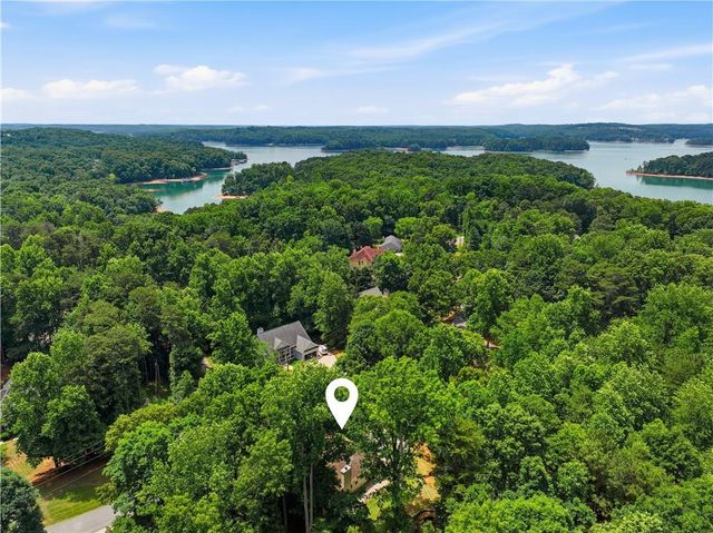 3990 F A A Road, Cumming, GA 30041