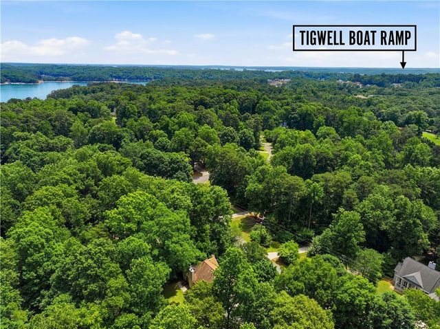3990 F A A Road, Cumming, GA 30041