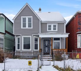 5462 Parker Street, Detroit, MI 48213