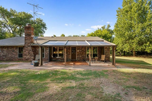 2341 Squirrel Road, Tuttle, OK 73089