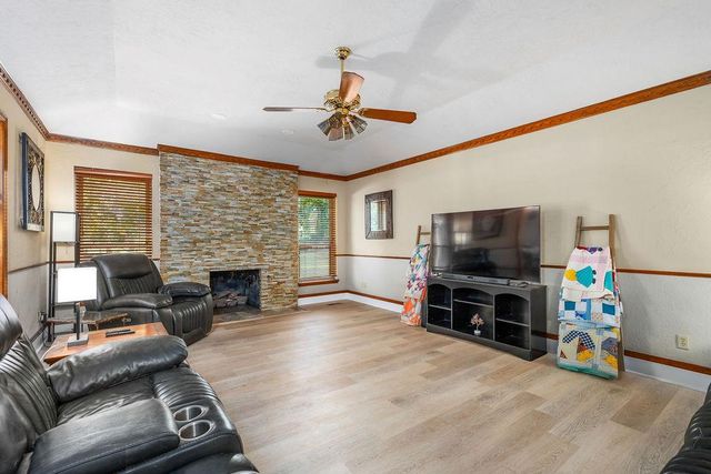 2341 Squirrel Road, Tuttle, OK 73089