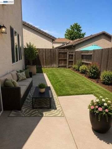 2359 Bayless Way, Sacramento, CA 95835