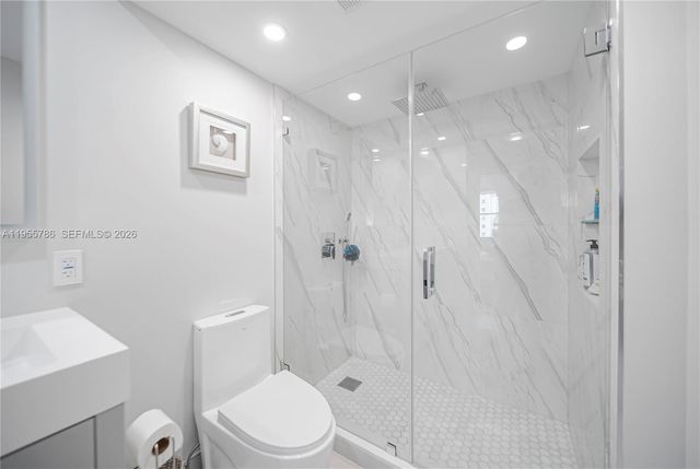 301 N Ocean Blvd 404, Pompano Beach, FL 33062