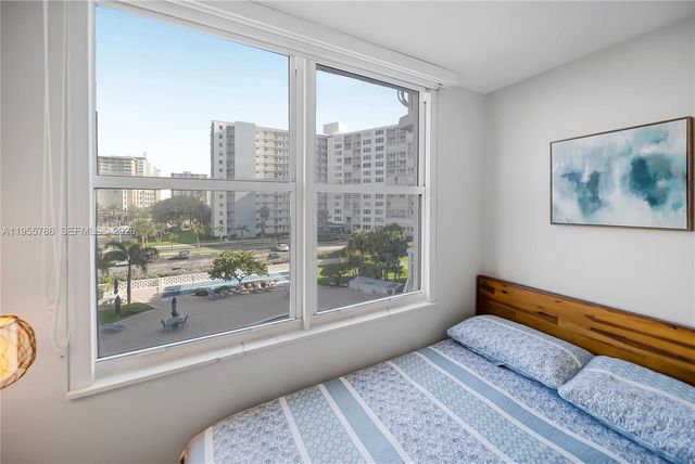 301 N Ocean Blvd 404, Pompano Beach, FL 33062