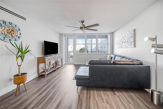 301 N Ocean Blvd 404, Pompano Beach, FL 33062