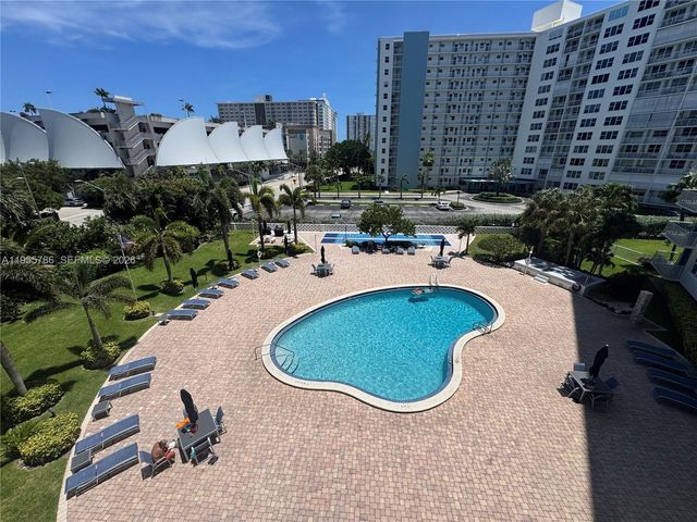 301 N Ocean Blvd 404, Pompano Beach, FL 33062