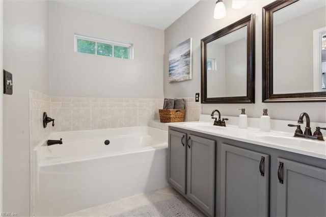 15067 Wineberry CT, Carrollton, VA 23314