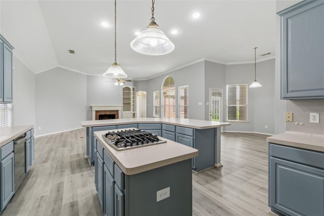 334 Indian Summer Drive, Sugar Land, TX 77479