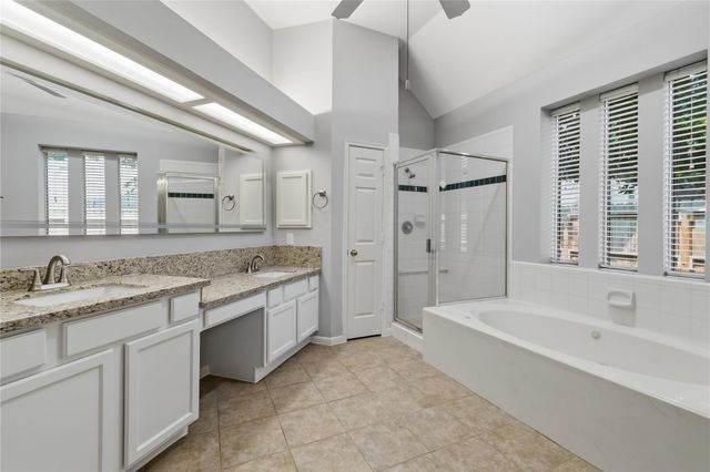 334 Indian Summer Drive, Sugar Land, TX 77479