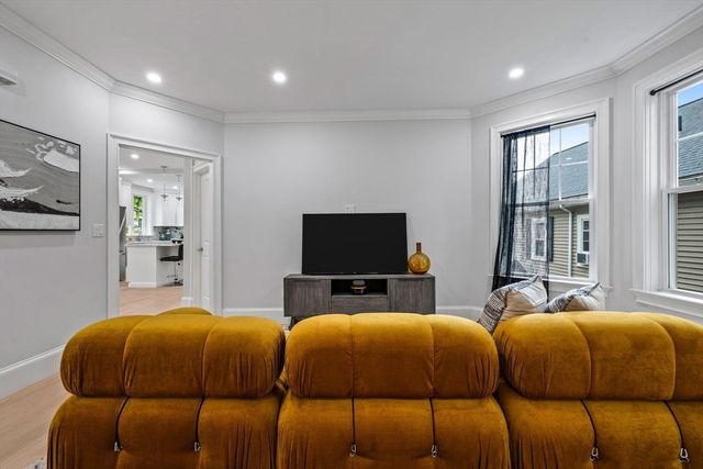 31 Rodman St 2, Boston, MA 02130