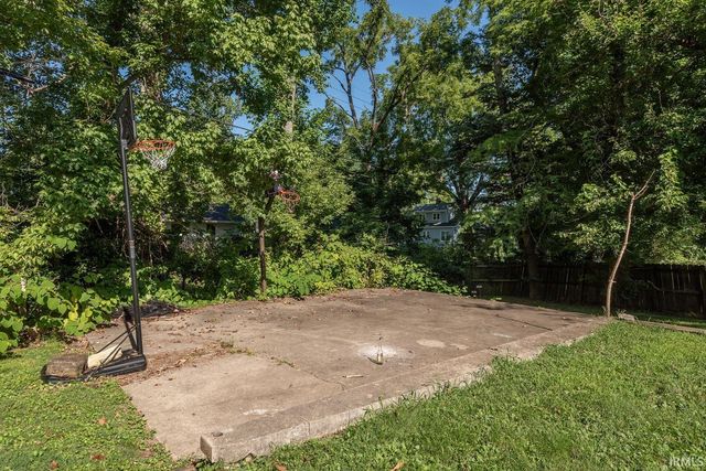 526 S Mitchell Street, Bloomington, IN 47401