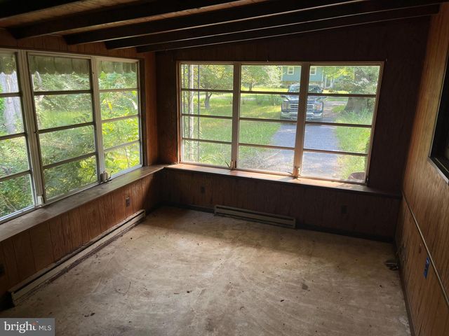 8992 S BAYVIEW DR, Chestertown, MD 21620
