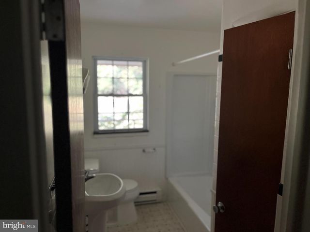 8992 S BAYVIEW DR, Chestertown, MD 21620