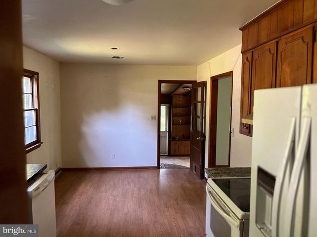 8992 S BAYVIEW DR, Chestertown, MD 21620