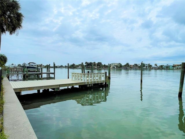 17045 DOLPHIN DRIVE, North Redington Beach, FL 33708