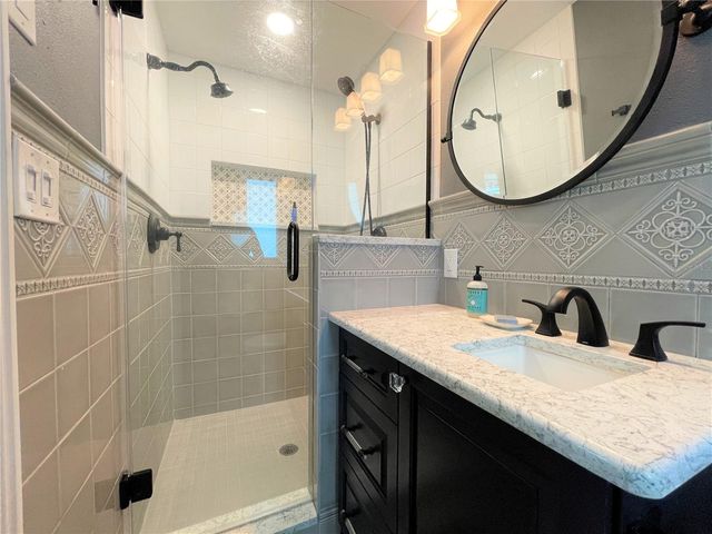 17045 DOLPHIN DRIVE, North Redington Beach, FL 33708