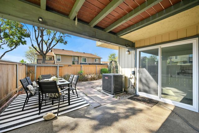 10219 Kerrigan St, Santee, CA 92071