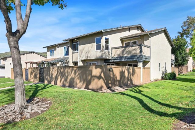 10219 Kerrigan St, Santee, CA 92071