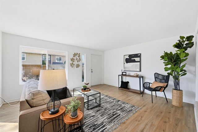 10219 Kerrigan St, Santee, CA 92071