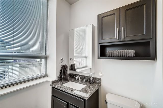 207 E 6th Street 302, Dayton, OH 45402