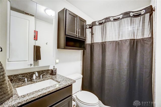 207 E 6th Street 302, Dayton, OH 45402