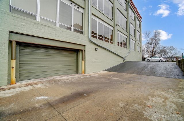 207 E 6th Street 302, Dayton, OH 45402