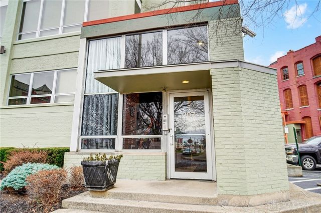 207 E 6th Street 302, Dayton, OH 45402