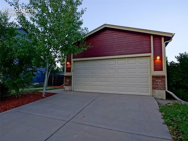 5038 Chariot Drive, Colorado Springs, CO 80923