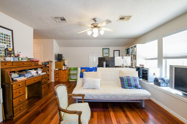 7608 Janak Drive, Houston, TX 77055