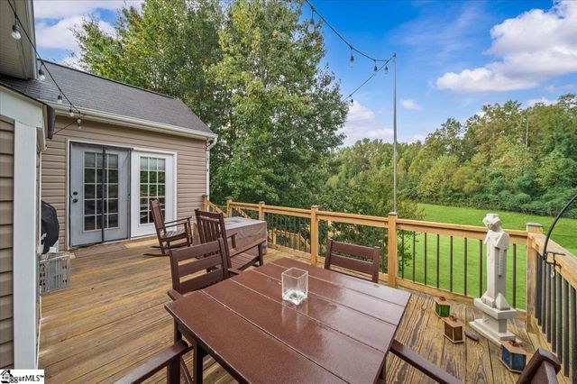 9 Wild Fern Court, Travelers Rest, SC 29690
