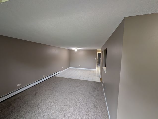 1003 Centurion Lane 7, Vernon Hills, IL 60061