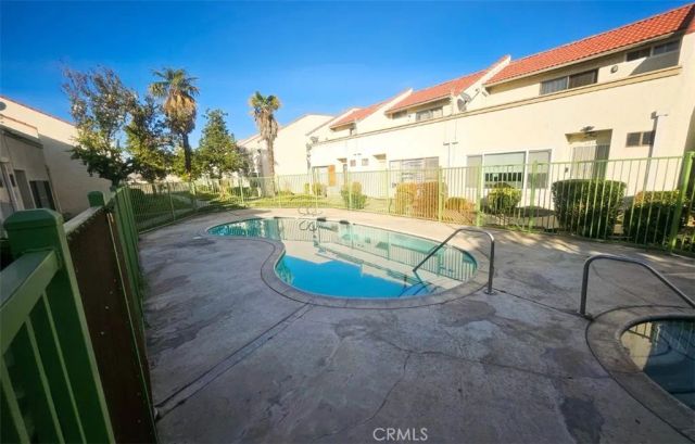 1337 W Latham, Hemet, CA 92543