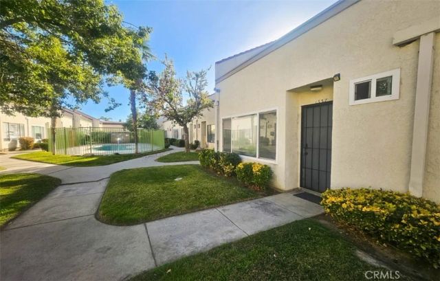 1337 W Latham, Hemet, CA 92543